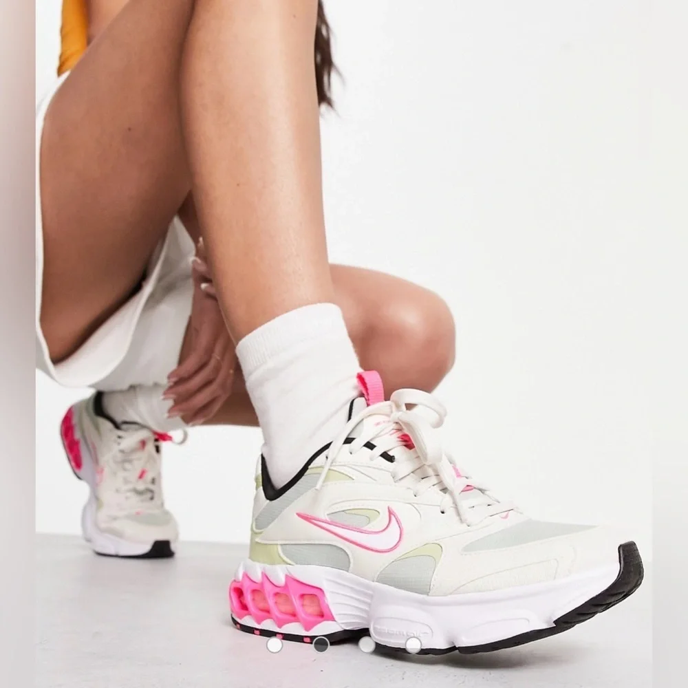 NIKE WOMEN ZOOM AIR FIRE RUNNING SHOES!